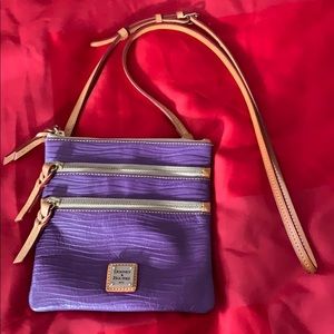 Dooney & Bourke purse